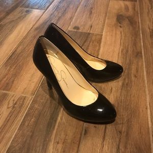 Jessica Simpson shoes 👠